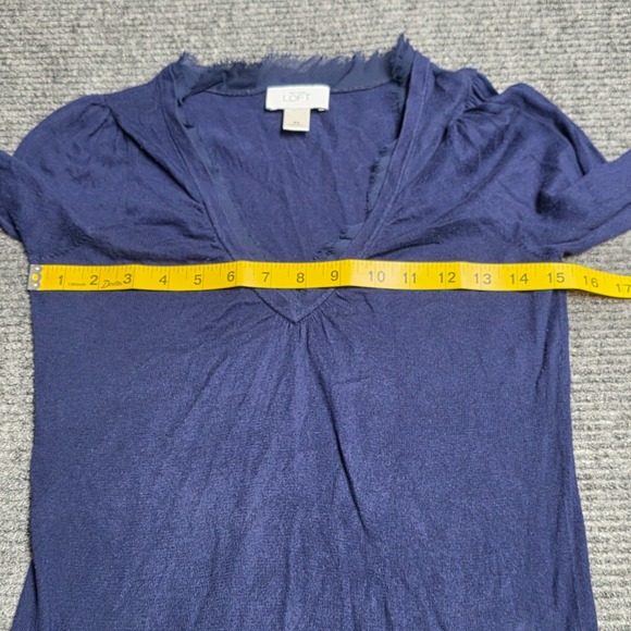 Ann Taylor LOFT V-Neck 3/4 Sleeve Sweater Women's Size XS Navy Blue Chiffon Trim - Picture 6 of 6